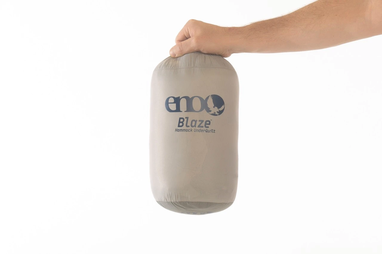 ENO Blaze Glacier™ UnderQuilt 1 ENO Blaze Glacier™ UnderQuilt