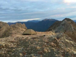 Hilleberg Niak Sand -Backpackinglight Udendørsbutik Hilleberg NiakSnd US WA OlympicPeninsula 5199 JonDykes